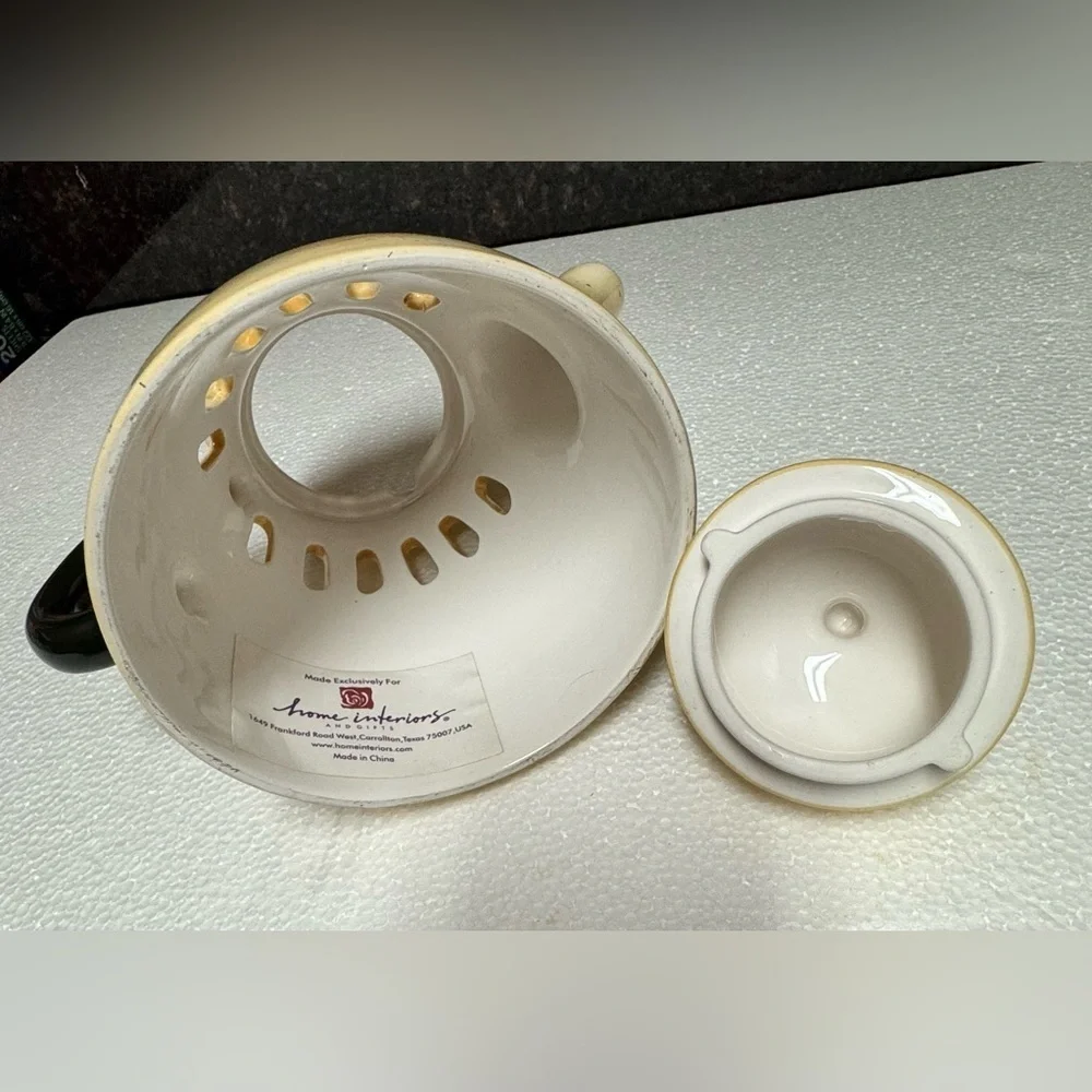 Vintage Home Interiors, Home Wildflower Breeze, Teapot Candle Cover/EXCELLENT